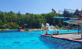 Gallery image mobile 3